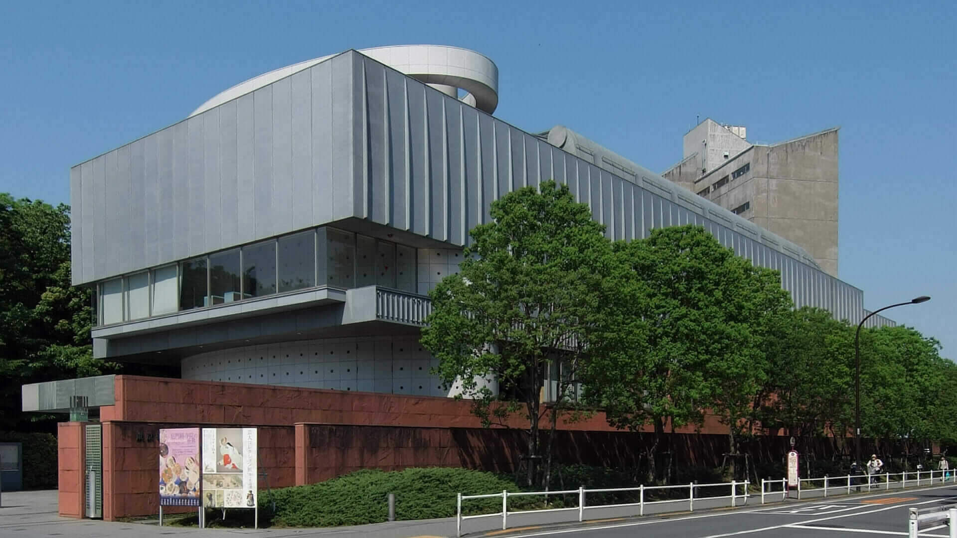 東京藝術大学大学美術館(藝大美術館)|見どころ、特徴、アクセス方法などをご紹介 東京藝術大学大学美術館(藝大美術館)|見どころ、特徴、アクセス方法などをご紹介