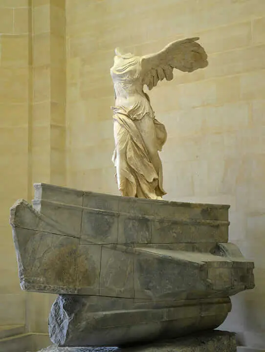 サモトラケのニケ像 彫像 古代ローマ ギリシャの勝利の女神 ニーケー ルーブル美術館 彫刻ミュージアムレプリカ(輸入品)